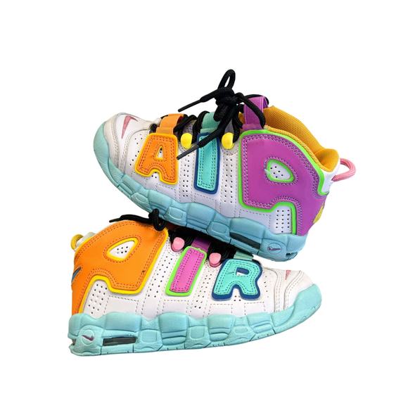 Nike Air More Uptempo (GS) BARELY GRAPE/ ORANGE PEEL Sneakers 13C - Picture 1 of 8